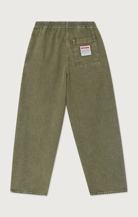 Women's Trousers Uzatown American Vintage – Rückansicht mit AMVDENIM-Patch