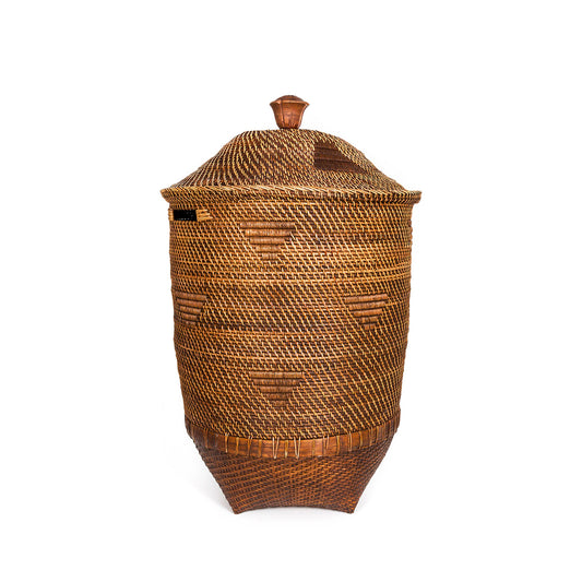 Top-down view of the Colonial Laundry Basket XL showing the domed lid and knob