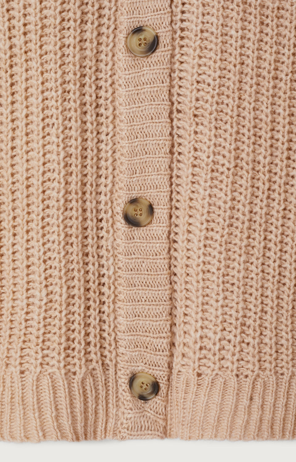Women's Cardigan Cyrow American Vintage – Detailansicht Rippenstrick und Knöpfe