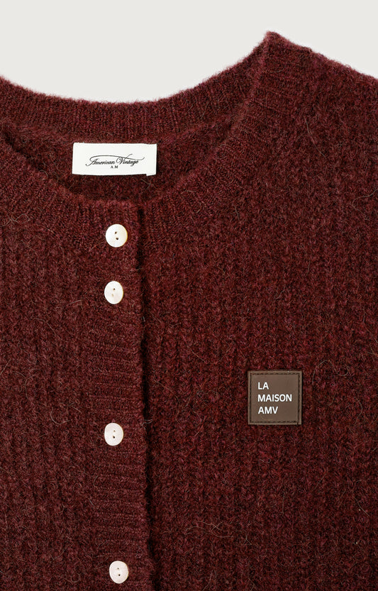 Women's Cardigan East Mélange Acerola American Vintage – Detailansicht La Maison AMV Patch und Knöpfe