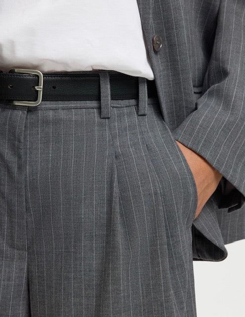 SLFTONIA HW Long Shorts – Rückseite Model