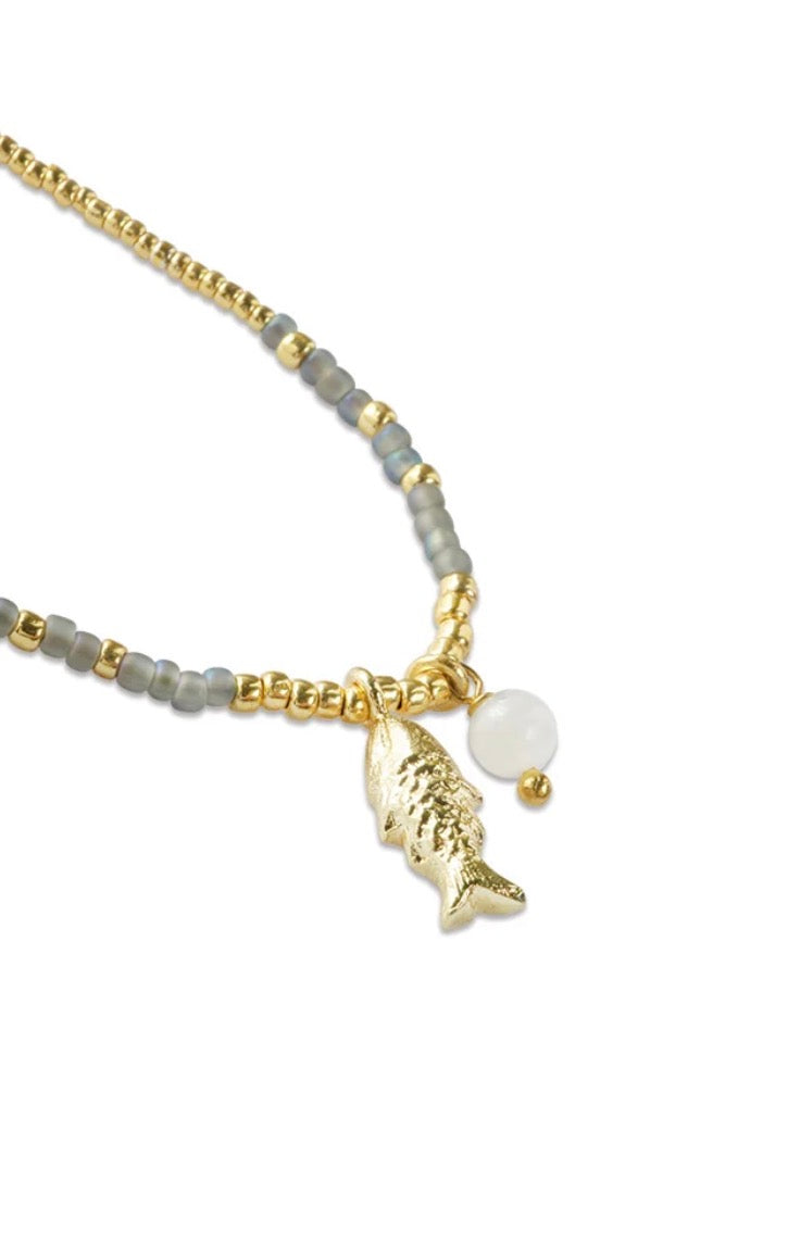 Honored Moonstone Necklace Gold Colored – Fish charm and moonstone detail