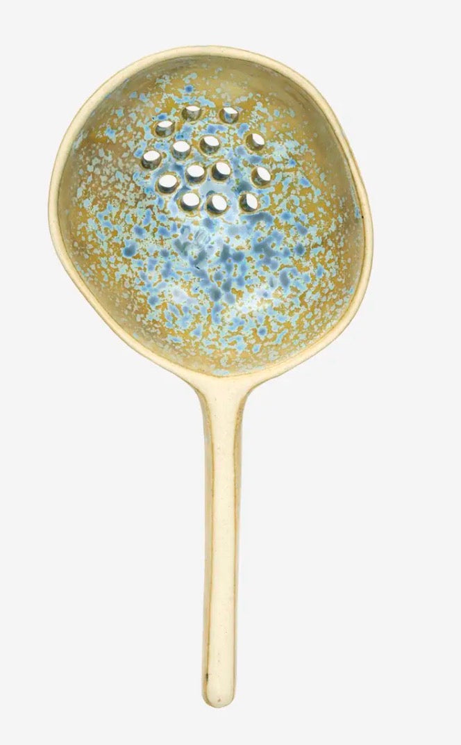 Madam Stoltz STONEWARE SERVING SPOON – Perforated