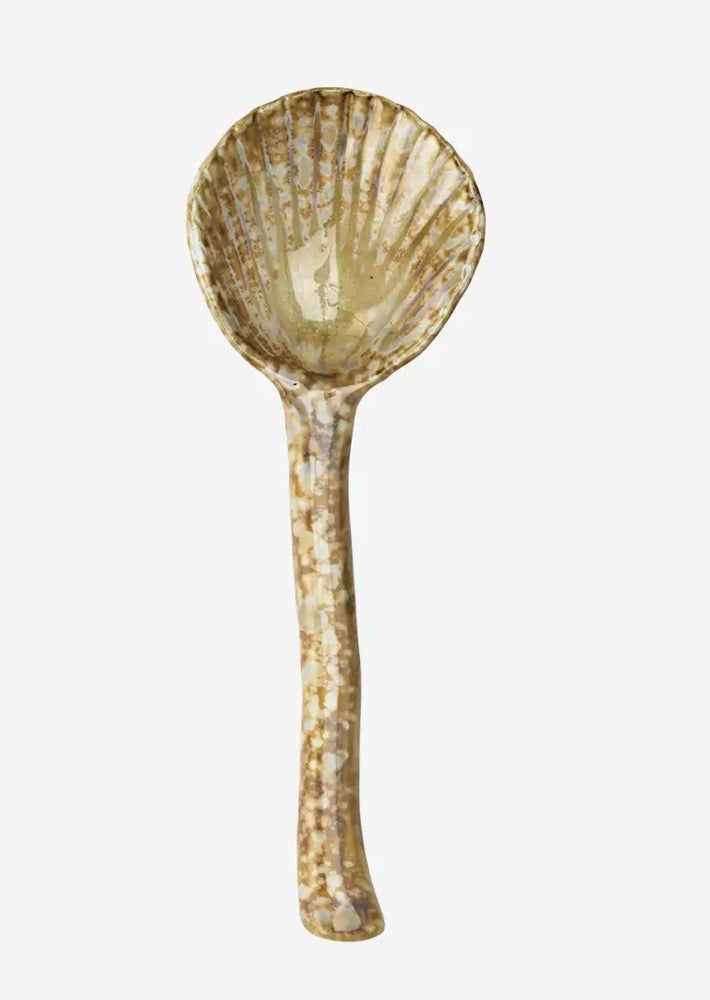 Madam Stoltz STONEWARE SERVING SPOON – Scalloped